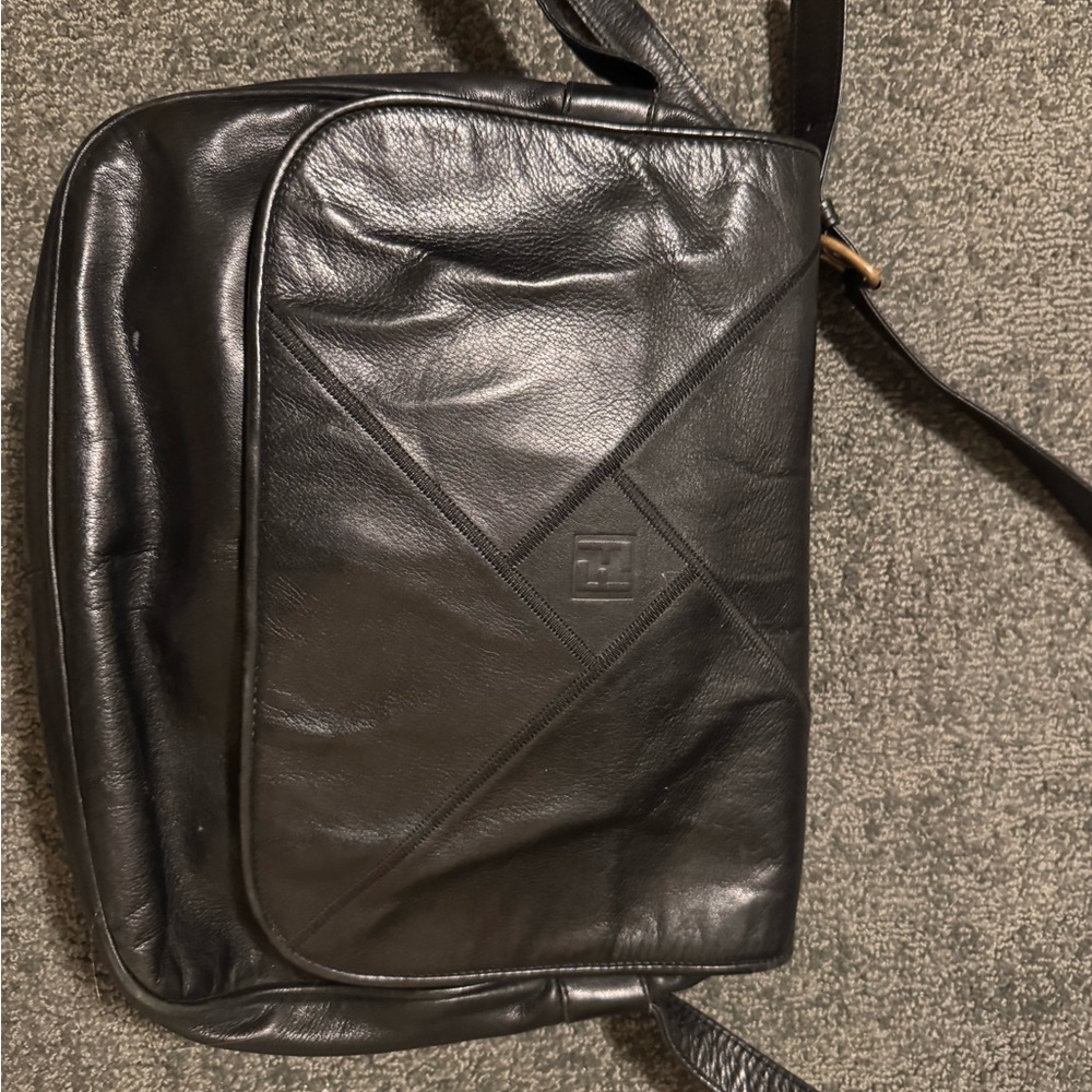 Vintage 1980s FENDI Shoulder Bag Crossbody Bag Black leather